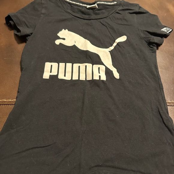 Puma Black and White T-Shirt - Bin 9 - Picture 1 of 3